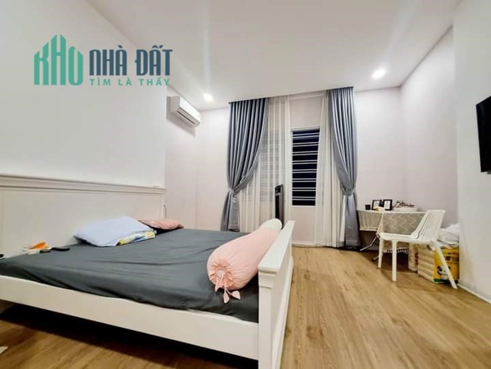 Bán Nhà Ngõ 90 Phố Đào Tấn 48m2 x 3 tầng, ngõ thông gần Phố, nội thát sang xịn, giá đầu tư chỉ hơn