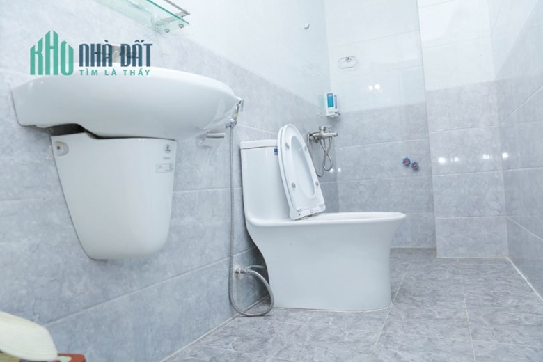 CHÍNH CHỦ CẦN BÁN NHÀ - Nhà nghỉ Anh Huy, Khu công nghiệp Quế Võ, Bắc Ninh