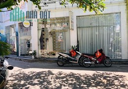 Đầu tư nhà Bà triệu St Go, Tp.Huế sinh lời từng ngày ( đường mở rộng 26m đã đền bù và thi công