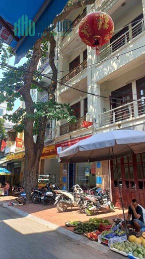 Bán Nhà Mặt Ngõ Chợ Khâm Thiên 45/52m2 x 4 tầng, căn góc, ô tô tránh,  kinh doanh đỉnh cao, giá hơn