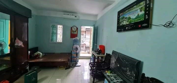 Bán Nhà Mặt Ngõ Chợ Khâm Thiên 45/52m2 x 4 tầng, căn góc, ô tô tránh,  kinh doanh đỉnh cao, giá hơn
