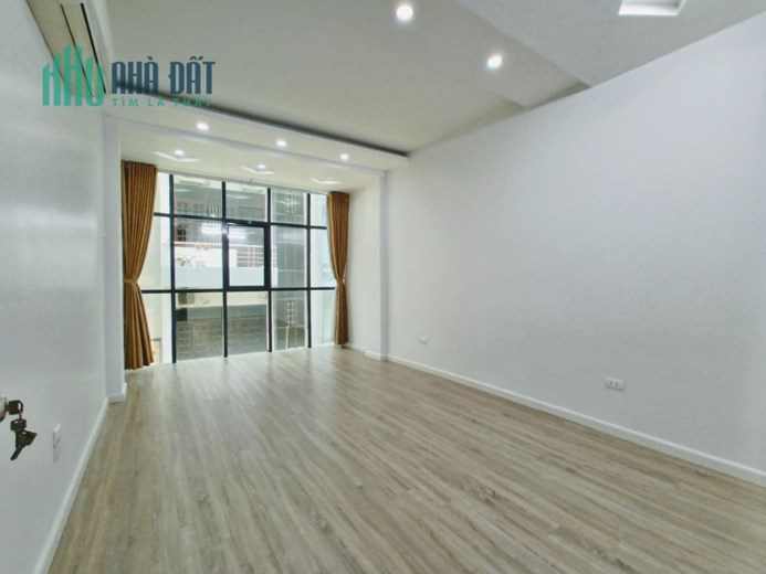 VĨNH PHÚC - BA ĐÌNH - PHÂN LÔ Ô TÔ - VỈA HÈ - KINH DOANH 47m2 x 5T, GIÁ 10 TỶ TL