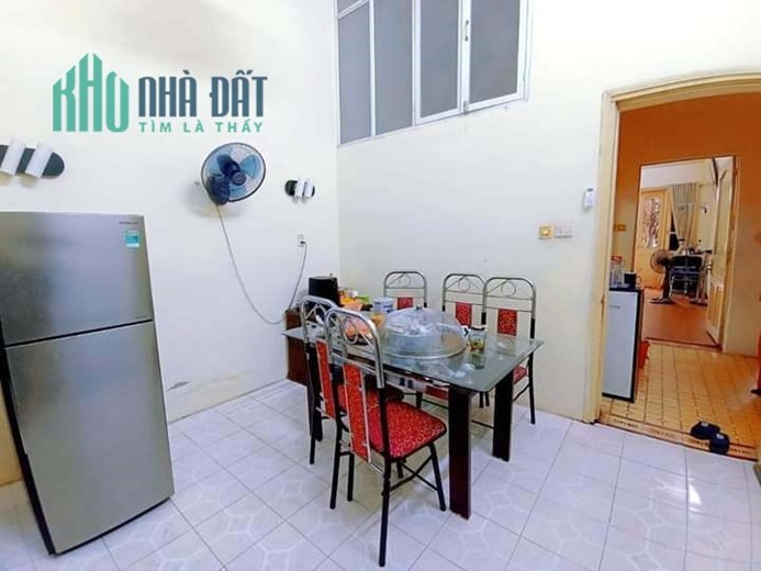 Bán Nhà Phố Đặng Văn Ngữ 172/180m2 x 2 tầng, gần Phố, ngõ nông, hạ chào 3 tỷ, giá chào mới 200tr/m2.
