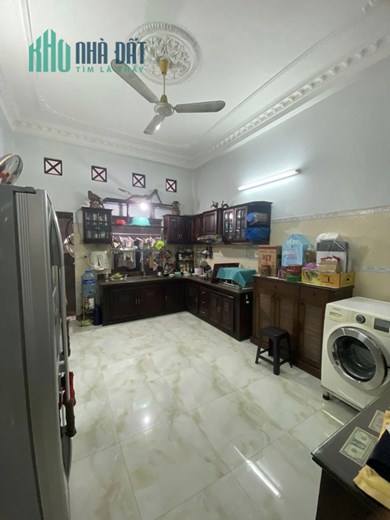 Bán nhà Gò Xoài, hẻm xe hơi, 72m2, 2 tầng, 2PN, 2WC, 7 tỷ TL chính chủ.