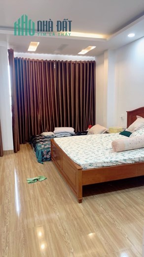 Bán nhà HXH Tân Hương, dt khủng 4x26, thích hợp đầu tư, kinh doanh online, 2 tầng 7ty5 TL.