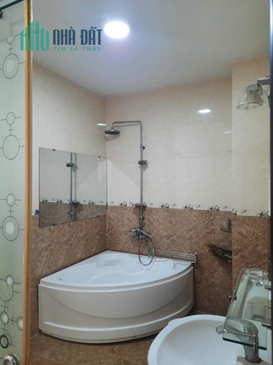 Bán nhà HXH Đường Phạm Viết Chánh P.19 Q.Bình Thạnh 45 m2 5 tầng hiếm Chỉ 9 Tỷ vào ở ngay.