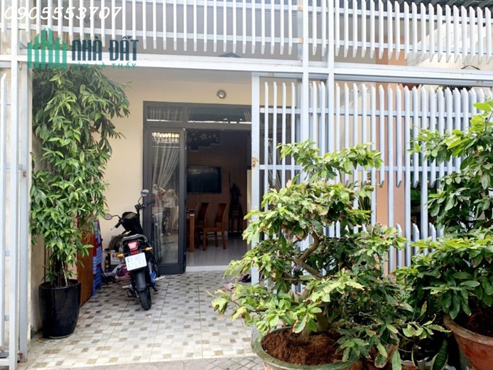 Sập hố, Chỉ 2,6x tỷ; Nhà dt:100m2 nở hậu; Ô tô vào sân, đường PHẠM NHỮ TĂNG, Q.Thanh Khê, Đà Nẵng