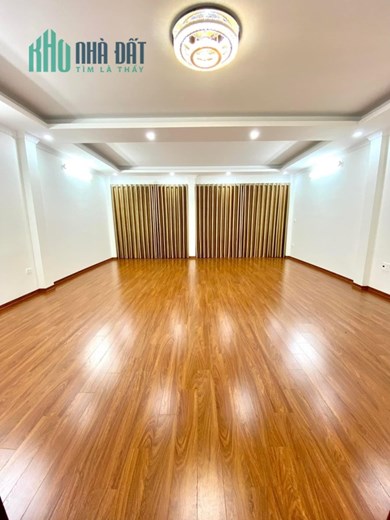 AN DƯƠNG - GARA Ô TÔ, THANG MÁY XỊN, NỘI THẤT ĐẲNG CẤP 10.1 TỶ