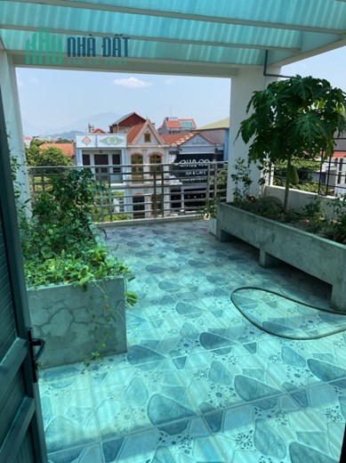 Cho thuê nhà 4 tầng tại Mê Linh, Liên Bảo,Vĩnh Yên. Giá 20tr