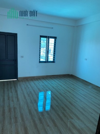 Cho thuê nhà 4 tầng tại Mê Linh, Liên Bảo,Vĩnh Yên. Giá 20tr