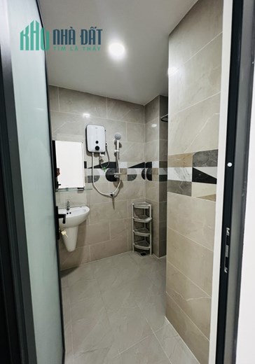 Chính chủ cho thuê phòng trọ full nội thất, đường Đặng Thùy Trâm, gần ĐH Văn Lang, nhà mới xây