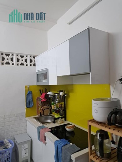 BÁN NHÀ MỚI TRẦN XUÂN SOẠN - GẦN HẺM XE HƠI , NHỈNH 2 TỶ