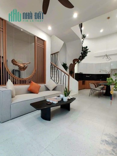 Siêu phẩm Ngọc Trì,Long Biên 5 tầng ,44 m2 ,Mt 4.5m giá nhỉnh 5 tỷ