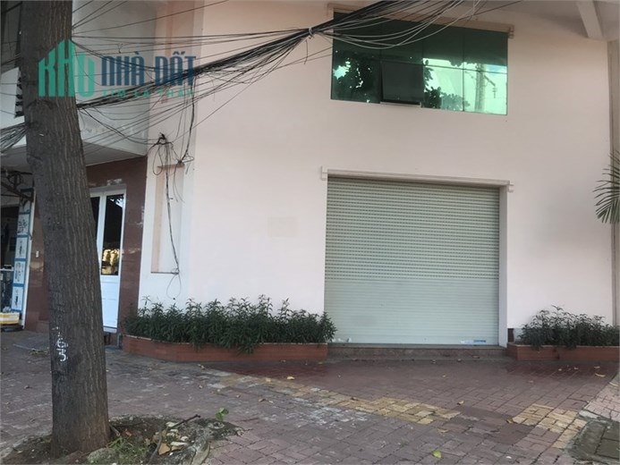 Cho thuê mặt bằng góc 2 mặt tiền đường 30/4 p9, tpvt