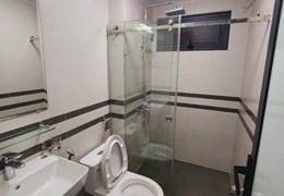 Bán nhà Ngã Tư Sở 41m2 3 tầng, 2 thoáng, ngõ rộng, 3 gác phi, 4.8 tỷ