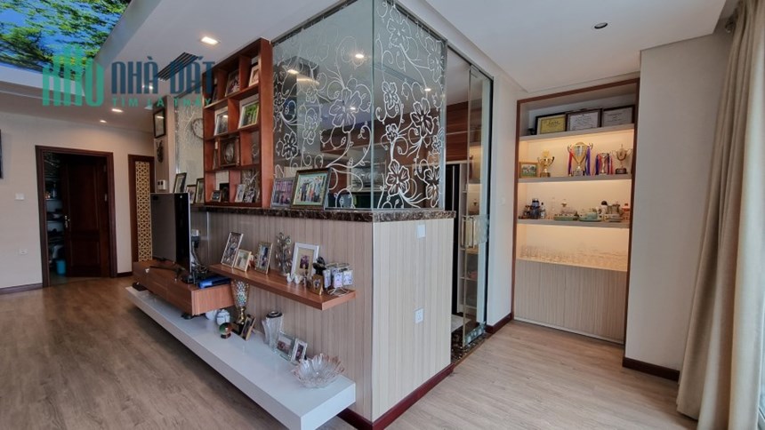 Chính chủ bán căn hộ chung cư Diamond Flower Tower, Thanh Xuân diện tích 171m2 3PN, lh : 0965990898