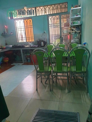 Bán nhà HXH 360 Phạm Hữu Lầu 104m2 SHR 6.5 tỷ. Lh:0703606193.