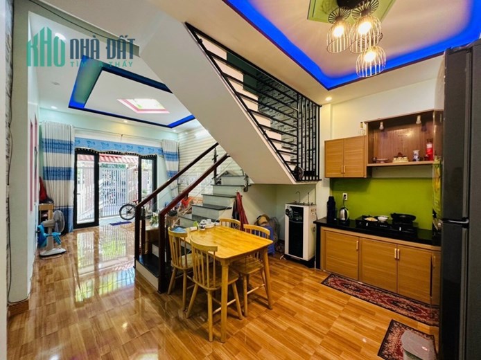 GIẢM GIÁ BÁN GẤP CÒN 2.3 TỶ, KIỆT Ô TÔ, NHÀ MỚI 2 TẦNG, 60M2, ĐƯỜNG HOÀNG VĂN THÁI