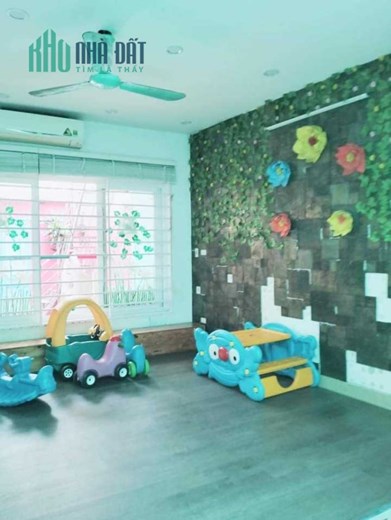 Bán Nhà Phố Trần Cung 126m2  3 tầng, sát phố, ô tô, diện tích to mặt tền rộng, cách 1 nhà ra Phố,