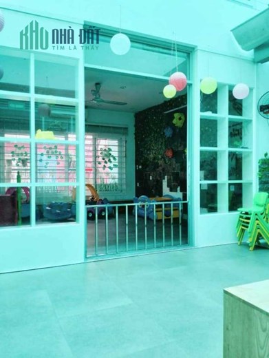 Bán Nhà Phố Trần Cung 126m2  3 tầng, sát phố, ô tô, diện tích to mặt tền rộng, cách 1 nhà ra Phố,