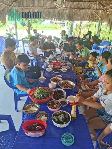 Cần sang gấp quán cafe Nhân 74  Địa chỉ: tại khu phố 3 phường Tân Định, Bến Cát, Bình Dương