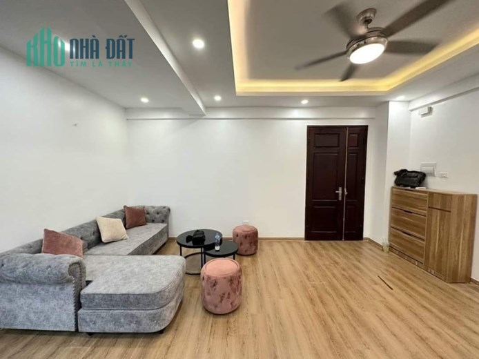 Cực hiếm, nhà xây CCMN Phương Mai, Đống Đa, 105m2, 7m rộng, giá 7.75 tỷ