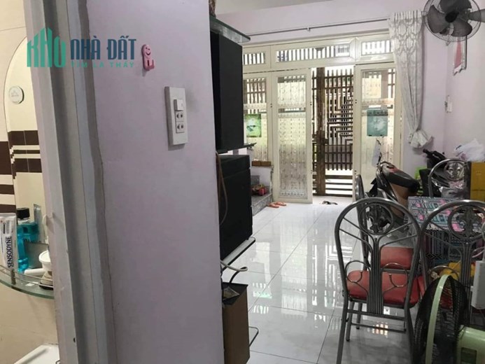 *Bán gấp nhà đường số 2 BHH 34m2 ngang đẹp 4.2 ,3 Tầng Nhỉnh 3 tỷ