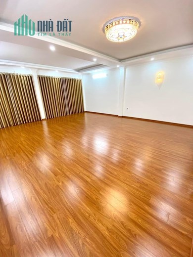 NGHI TÀM - GARA Ô TÔ TRÁNH, THANG MÁY XỊN, NỘI THẤT NHẬP KHẨU 10.1 TỶ