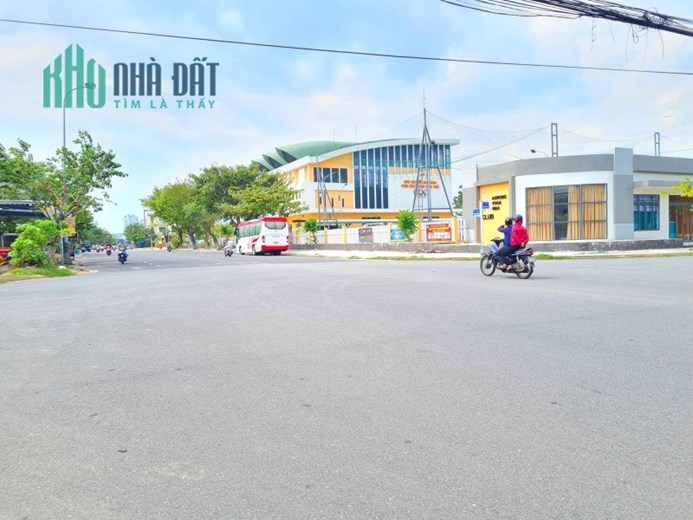 MẶT TIỀN SƠN TRÀ CHỦ GẤP BÁN, HẠ 250 TRIỆU. GIÁ CHÀO MỚI 6.45 TỶ