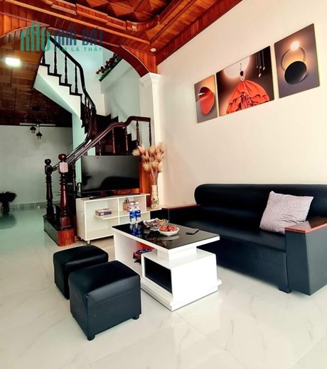 Nguyễn Khuyến Hà Đông 32m2 MT5m 4 Tầng ngõ nông, nhà đẹp chỉ 3.3 tỷ
