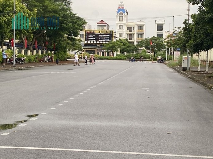 Bán lô đất 70M 2 mặt đường TDC phúc lộc Lê Hồng Phong Hải An