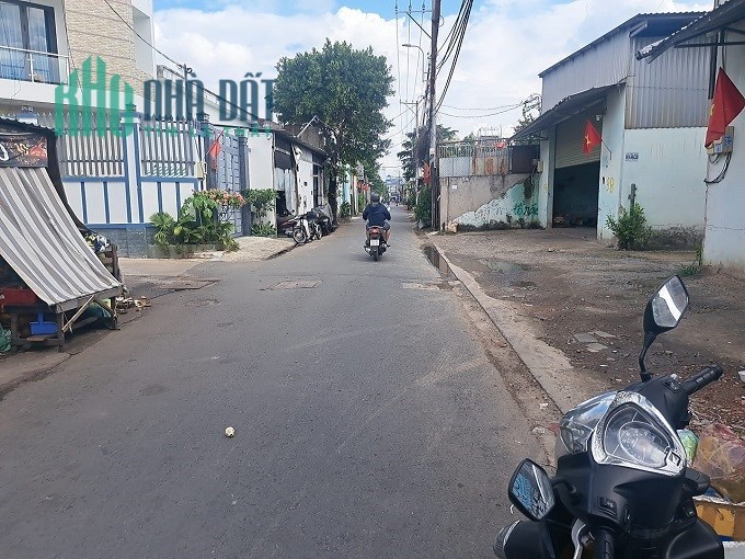 Bán đất HXH đường Hương lộ 2, BTĐ A, Bình Tân, 2000m2, chỉ 15tr/m2.