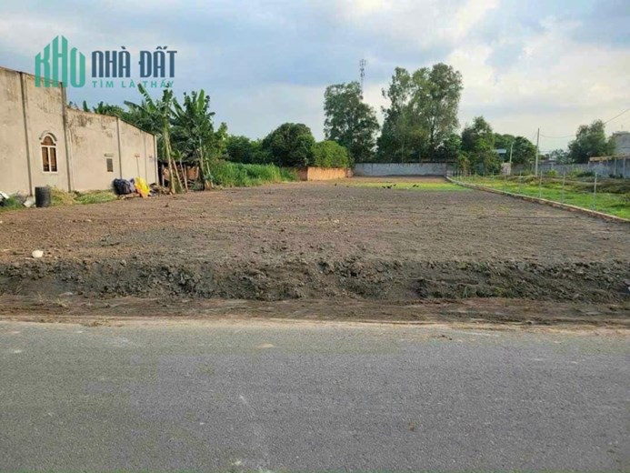 Chính chủ cần tiền bán gấp miếng đất như hình giá 199 triệu