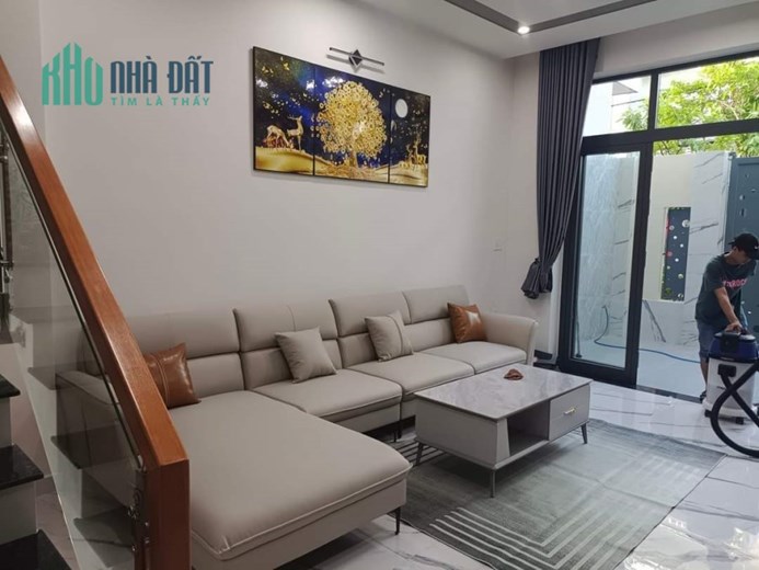 🔴💥NHÀ 3 TẦNG 3 MÊ ĐƯỜNG NGUYỄN HUY TỰ