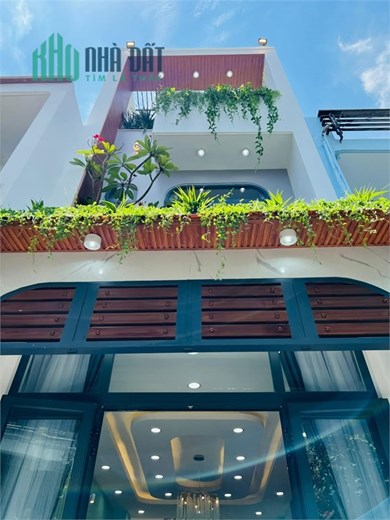 Nhà đẹp Nguyễn Tư Giản, Gò Vấp – 3 tầng full nội thất, 5.75 tỷ