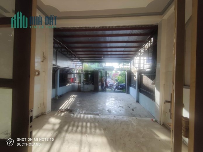 Bán đất tặng nhà 5x25m HXT An Phú Đông, Quận 12 đang cho thuê, giá đầu tư