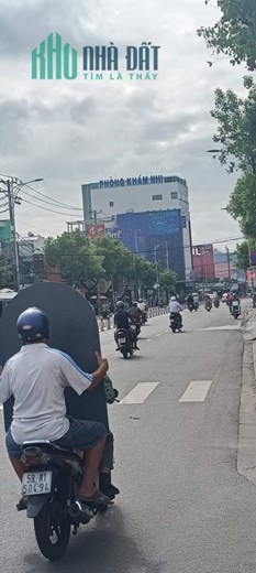 Nhà ban 44m2 hẻm xe hơi 1 sec đường hương lộ 2 Bình tân giá 3.1 tỷ