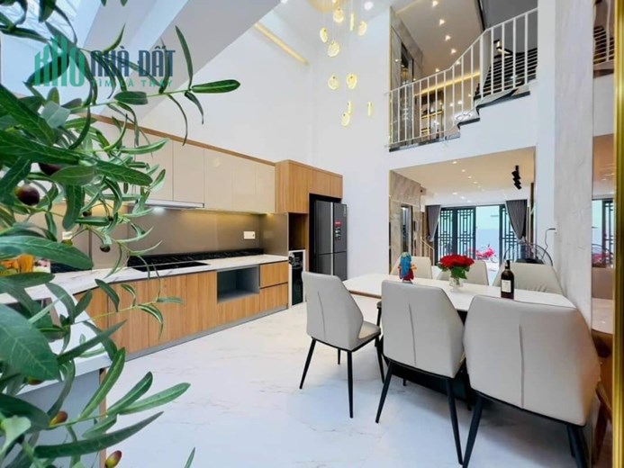 Siêu Phẩm Thang Máy Vừa Ở Vừa Làm Công Ty Gò Vấp Hẻm 6m Giá 9 Tỷ