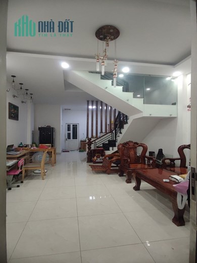 Bán nhà AP.Đông 9 phường An phú đông Quận 12, ngan 5.3m, Đường 4m, giá chỉ 4.7 tỷ