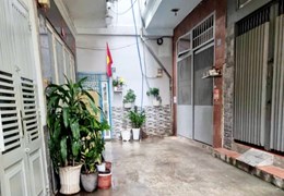Bán nhà trung tâm quận Phú Nhuận, 25m² 2 Lầu ở ngay, giá 2.65 tỷ