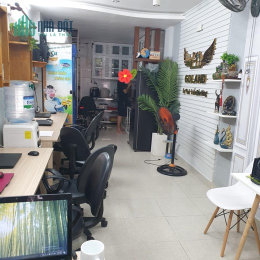 LÊ VĂN SỸ - 41 m2 - HẺM XE TẢI THẲNG 1 TRỤC - KHU SẦM UẤT Phú Nhuận