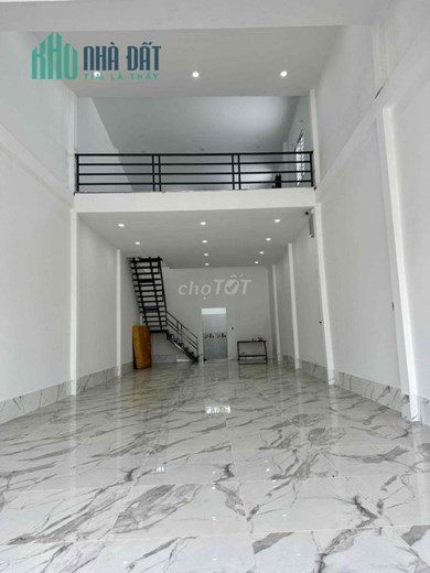 Bán Nhà đường Lê Lợi, đối diện khu nhà ỡ thương mại Hồng Phát