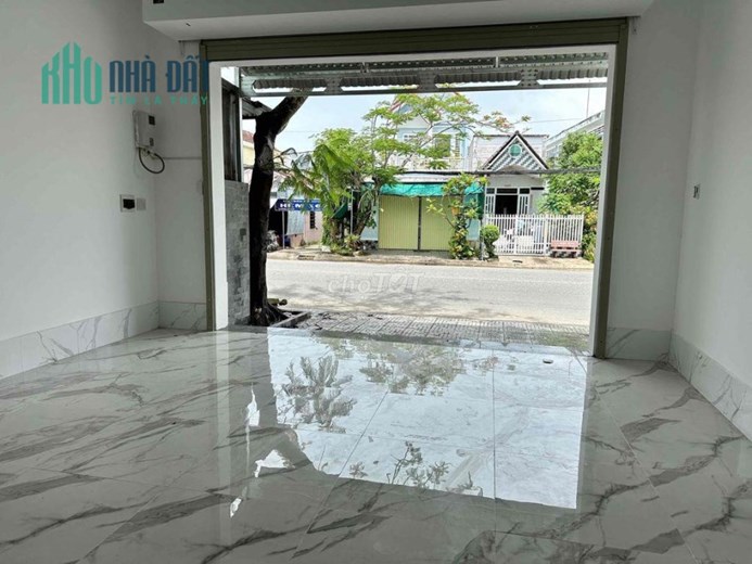 Bán Nhà đường Lê Lợi, đối diện khu nhà ỡ thương mại Hồng Phát
