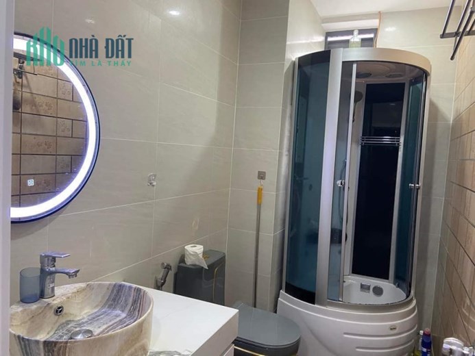 Bán căn nhà mỹ gia gói 8 lô kề góc