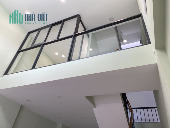 Cho thuê NNC Mặt Tiền Phan Văn Trị Phường 2 Quận 5. Giá 23 triệu