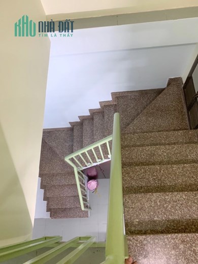 Nhà thuê đối diện chợ Nguyễn Chế Nghĩa p12 Q8 giá 8 triệu