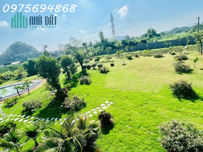 BIỆT THỰ NGHỈ DƯỠNG CẦN BÁN GẤP giá quá rẻ so vs thị trường