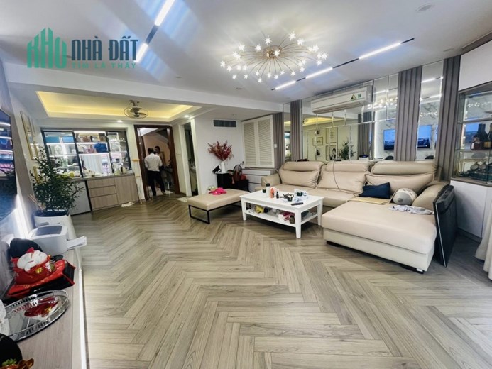 Bán nhà phố Trần Đăng Ninh, 98m2, 6T, phân lô, TM, ô tô tránh, nội thất đẹp, ở sướng, Giá 20.8 tỷ