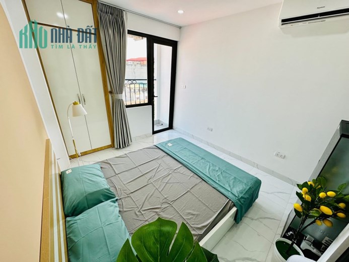 Bán tòa CCMN 8 tầng, Trần Thái Tông, 110m2, Mt 5.8m, 30 phòng, DT 180 triệu/ tháng, Giá 18.8 tỷ