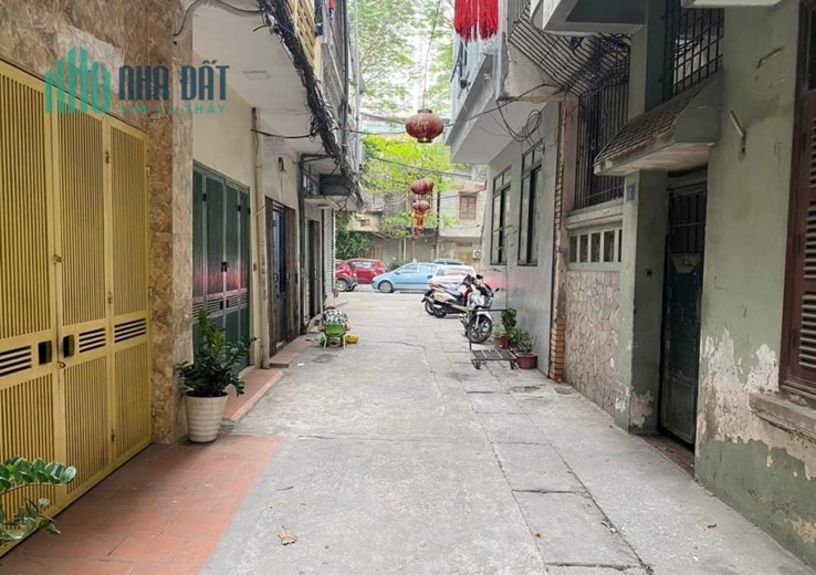 BÁN GẤP NHÀ BẠCH MAI - GIẢM 350 TRIỆU - 40M - 4 TỶ 25 - TẶNG NỘI THẤT - LÕI HAI BÀ TRƯNG